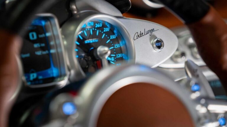 Pagani Huayra Codalunga: le immagini