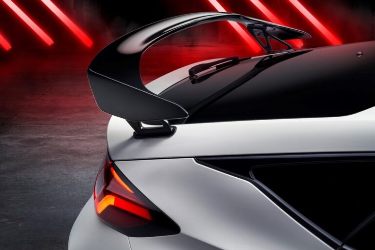 Honda Civic Type R 2023: le immagini