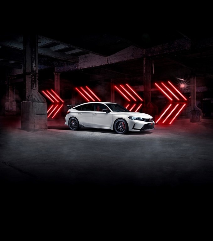 Honda Civic Type R 2023: le immagini