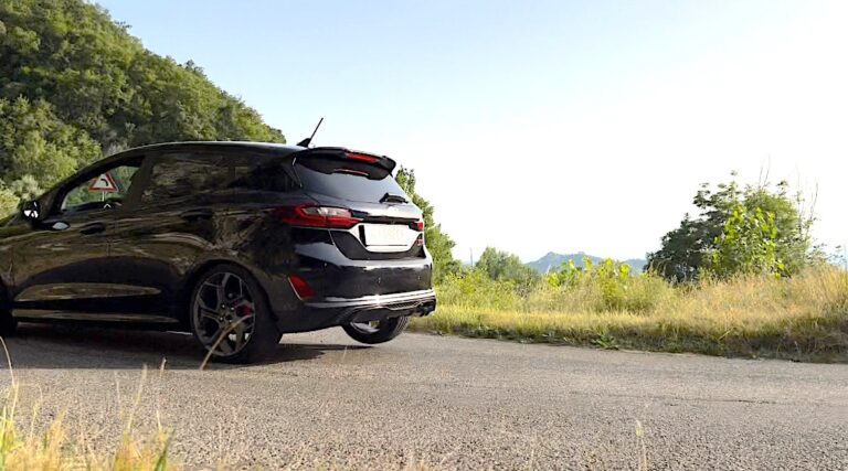 Ford Fiesta ST 2022: le immagini