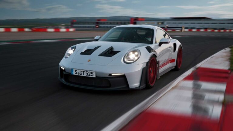 Porsche 911 GT3 RS: le immagini ufficiali