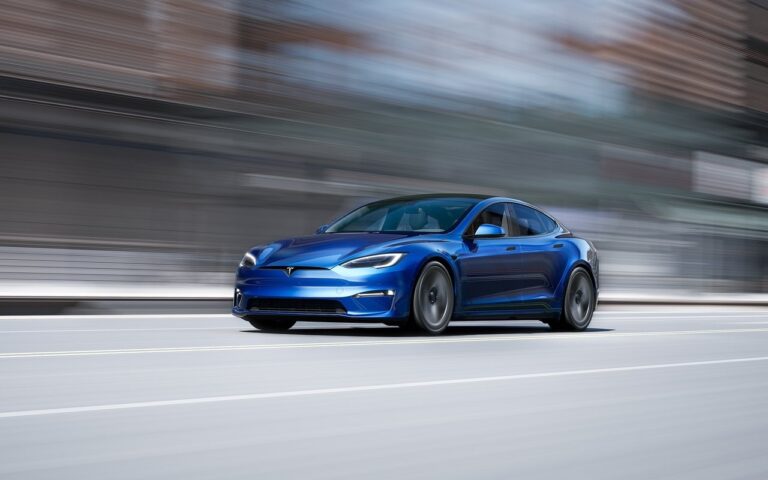 Tesla Model S 2021: immagini ufficiali