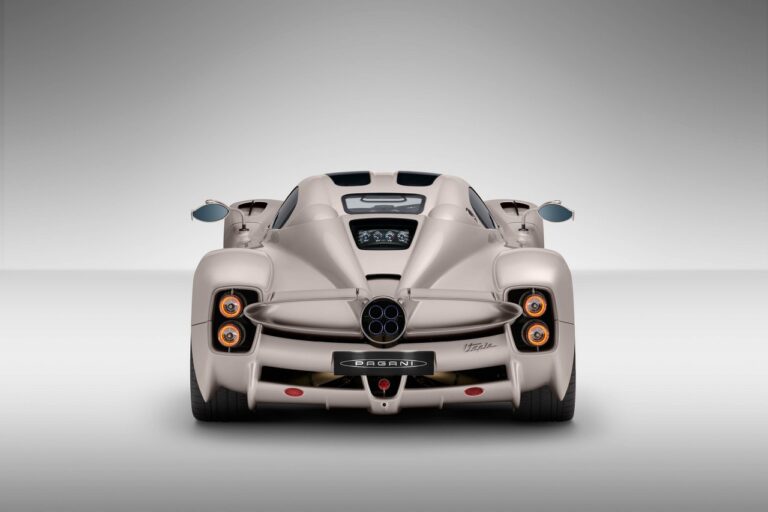 Pagani Utopia: immagini ufficiali