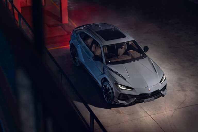 Lamborghini Urus S: immagini ufficiali