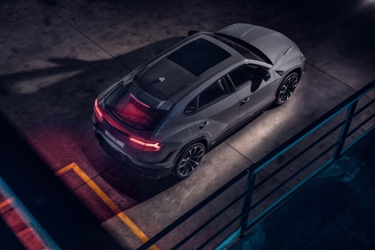 Lamborghini Urus S: immagini ufficiali
