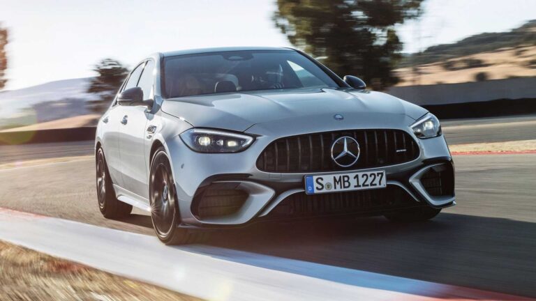Mercedes C 63 AMG E Performance