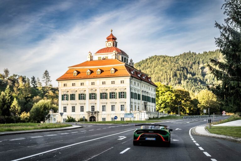 Lamborghini Huràcan STO: le immagini del viaggio al Red Bull Ring