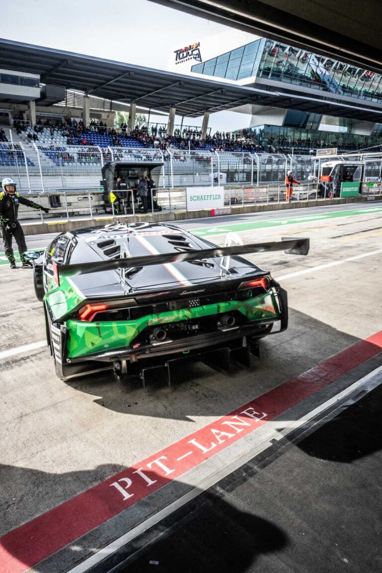 Lamborghini Huràcan STO: le immagini del viaggio al Red Bull Ring