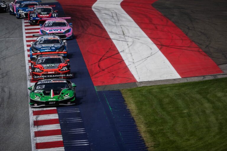 Lamborghini Huràcan STO: le immagini del viaggio al Red Bull Ring