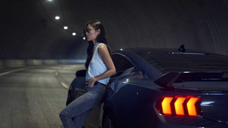 Ford Mustang Dark Horse: le immagini