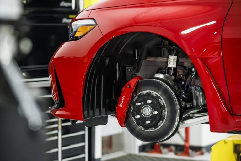Honda Civic Type R 2023: immagini