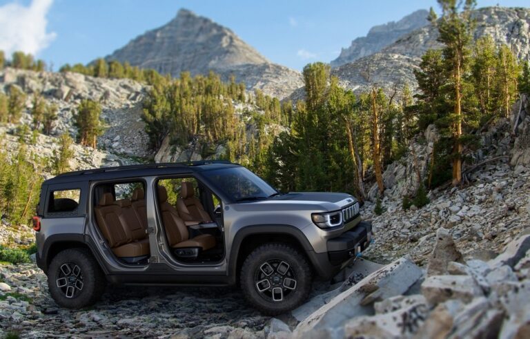 Jeep: i prossimi modelli elettrificati