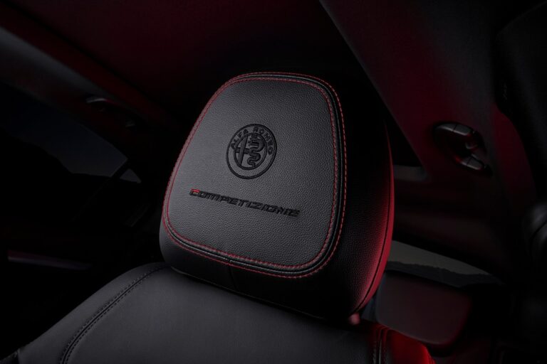 Alfa Romeo Giulia e Stelvio Competizione 2023