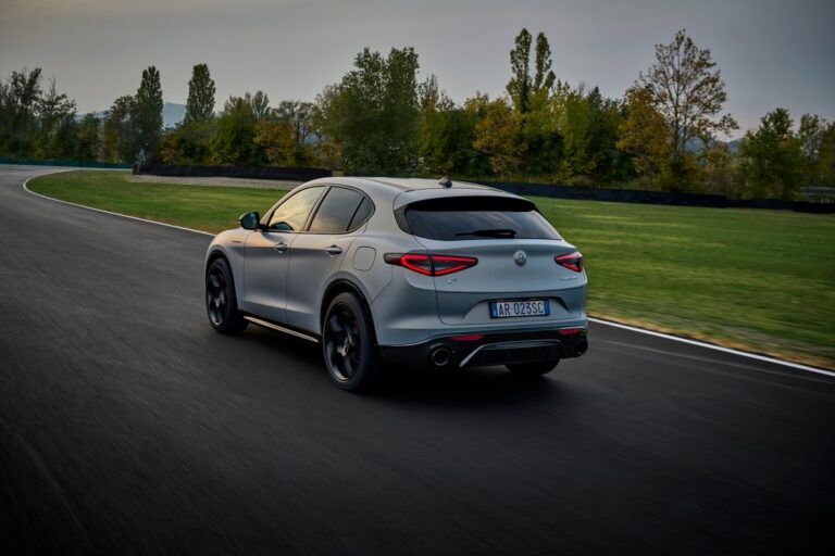 Alfa Romeo Giulia e Stelvio Competizione 2023