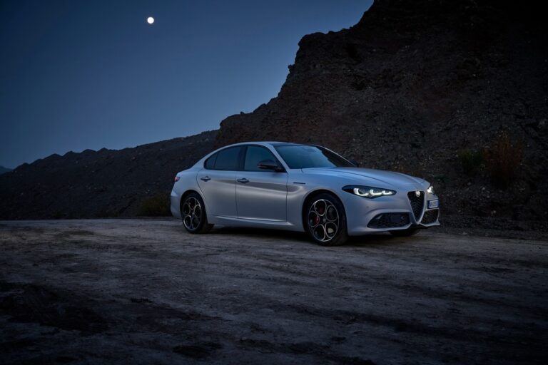 Alfa Romeo Giulia e Stelvio Competizione 2023