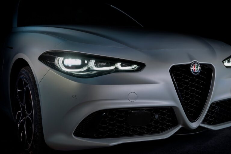 Alfa Romeo Giulia e Stelvio Competizione 2023