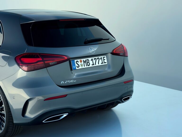 Mercedes-Benz Classe A e Classe B: restyling