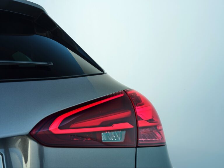 Mercedes-Benz Classe A e Classe B: restyling