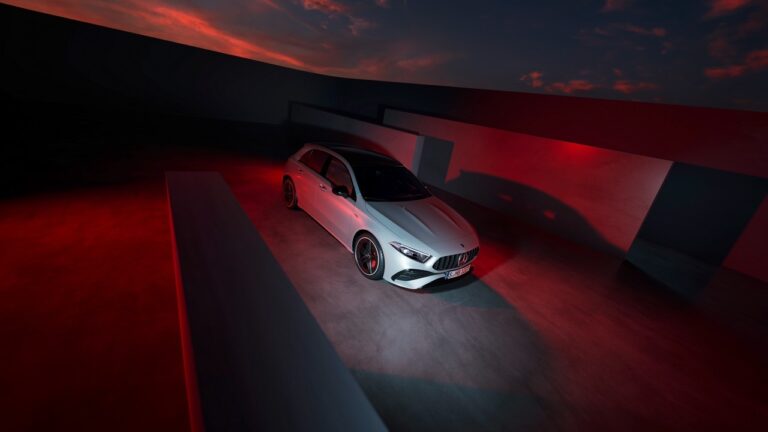 Mercedes-Benz Classe A e Classe B: restyling