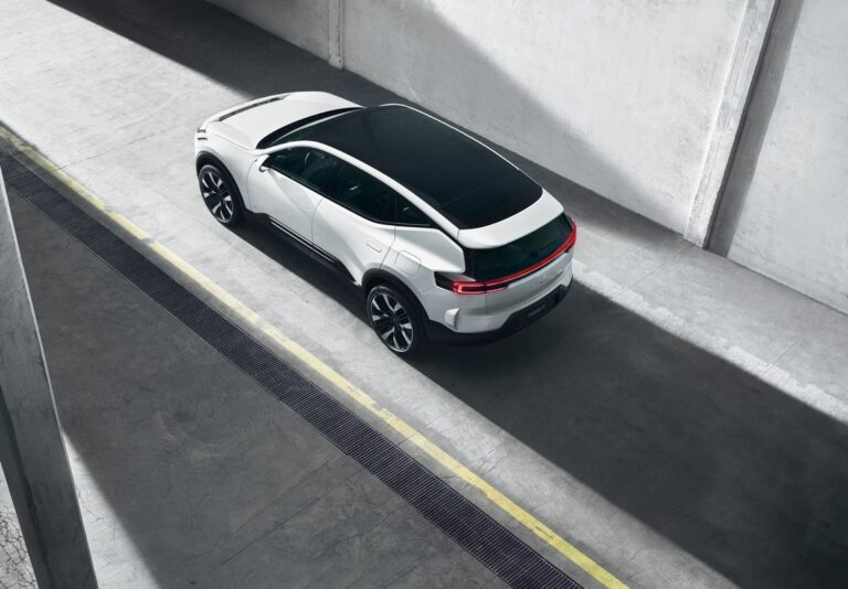 Polestar 3: le immagini ufficiali