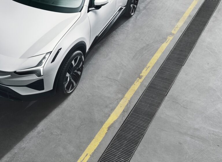 Polestar 3: le immagini ufficiali