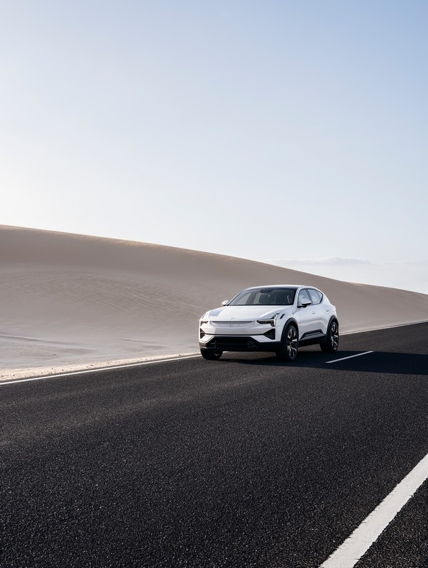 Polestar 3: le immagini ufficiali