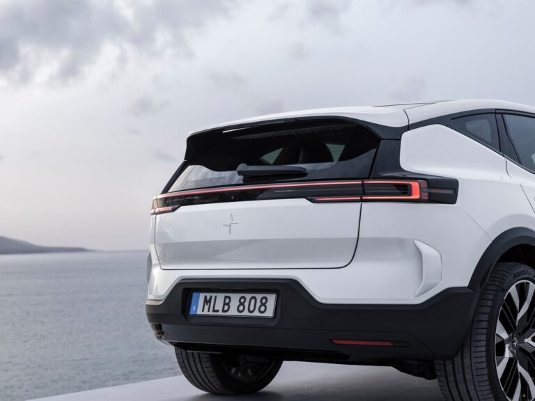 Polestar 3: le immagini ufficiali