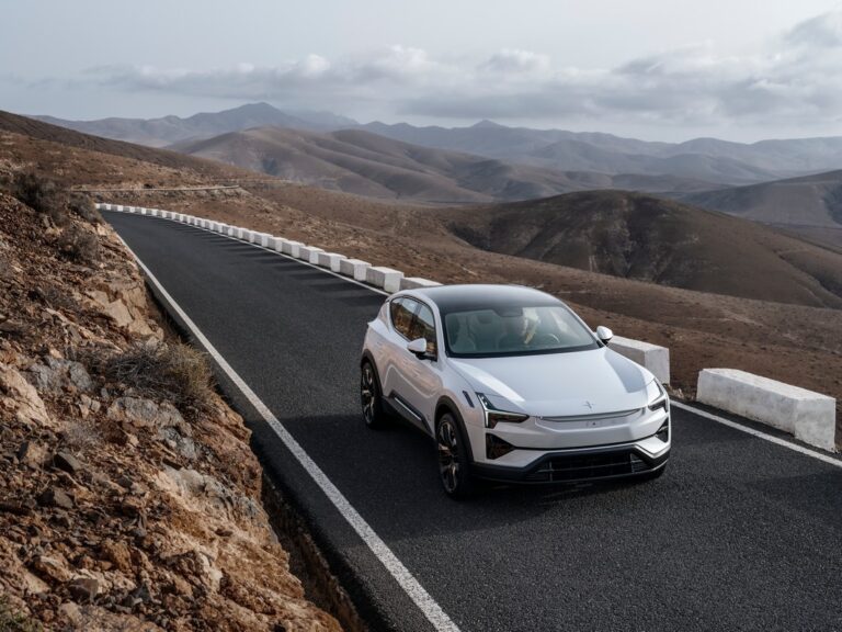 Polestar 3: le immagini ufficiali