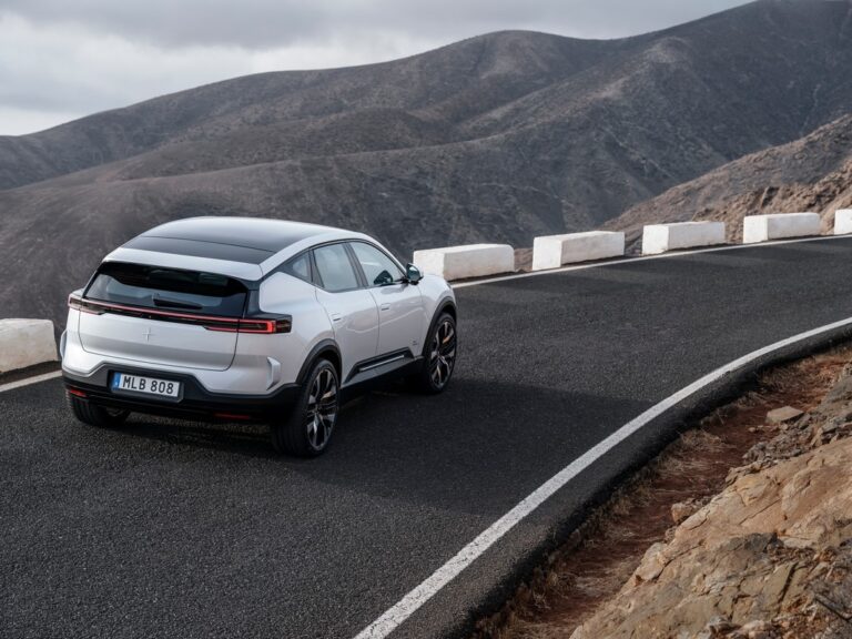 Polestar 3: le immagini ufficiali