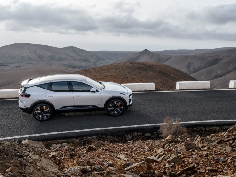 Polestar 3: le immagini ufficiali