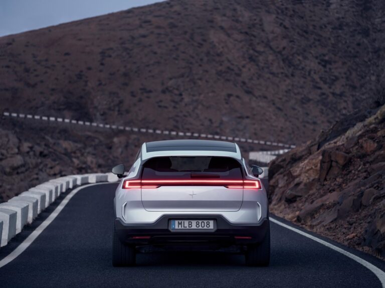 Polestar 3: le immagini ufficiali