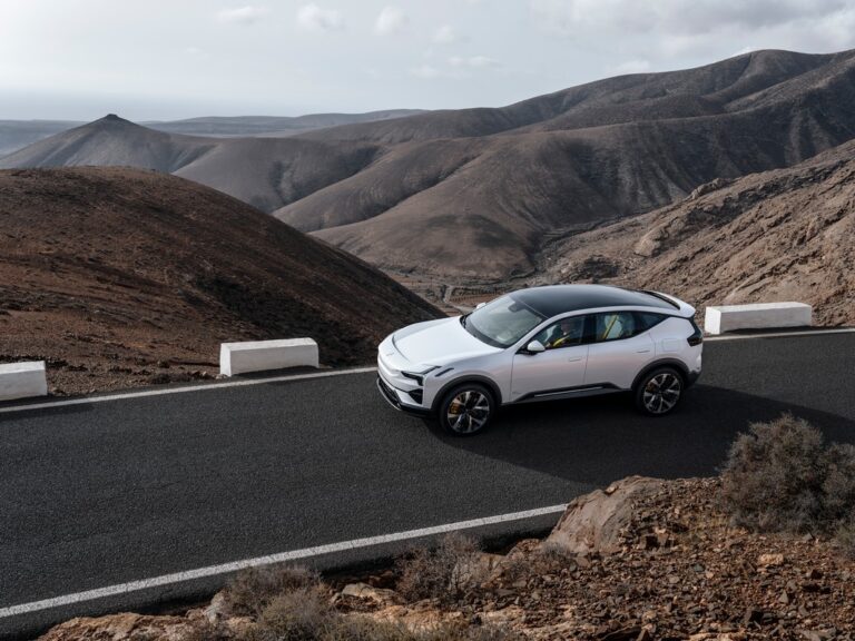 Polestar 3: le immagini ufficiali