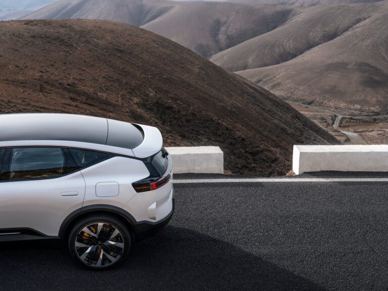 Polestar 3: le immagini ufficiali