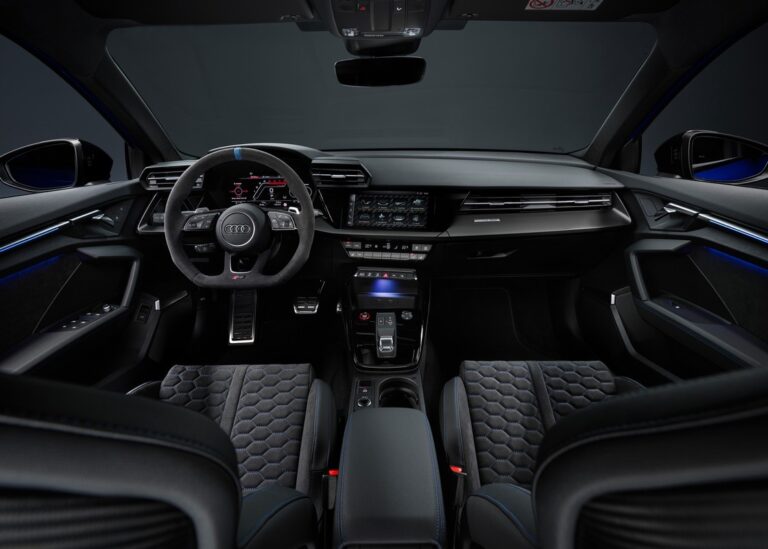 Audi RS3 Performance Edition: immagini