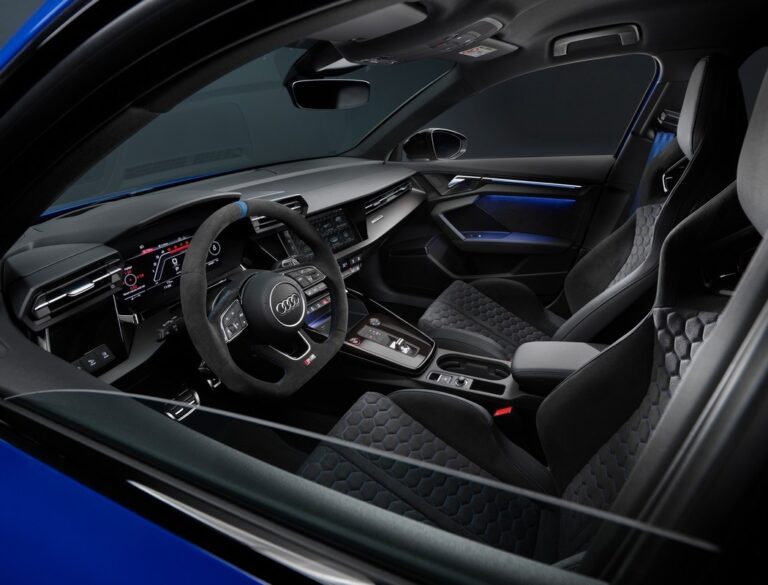 Audi RS3 Performance Edition: immagini