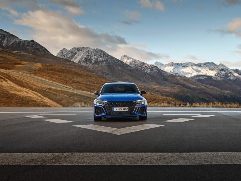 Audi RS3 Performance Edition: immagini