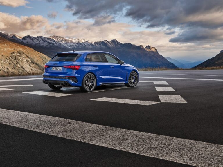 Audi RS3 Performance Edition: immagini
