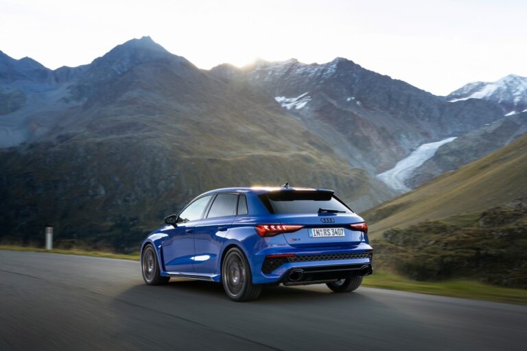 Audi RS3 Performance Edition: immagini