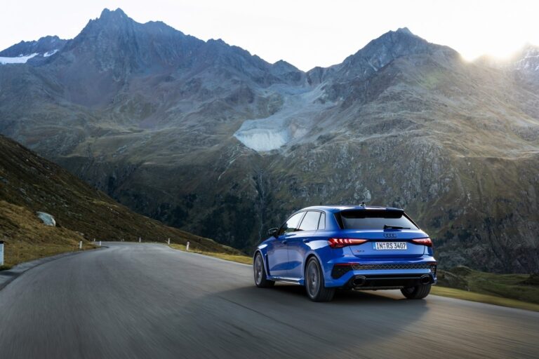 Audi RS3 Performance Edition: immagini