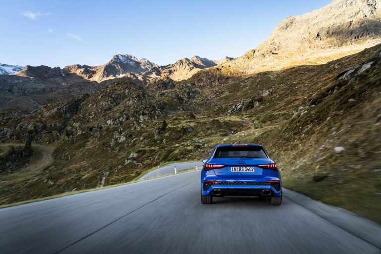 Audi RS3 Performance Edition: immagini
