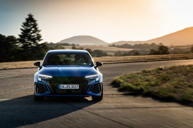 Audi RS3 Performance Edition: immagini
