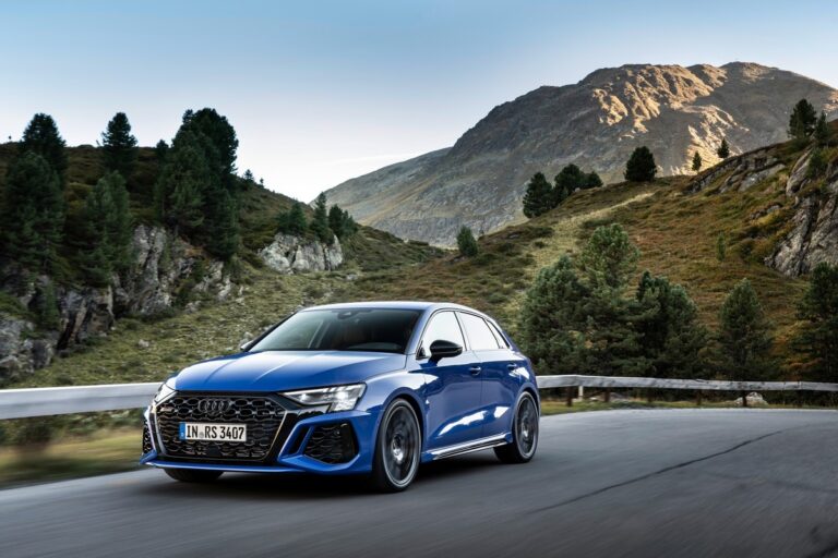 Audi RS3 Performance Edition: immagini