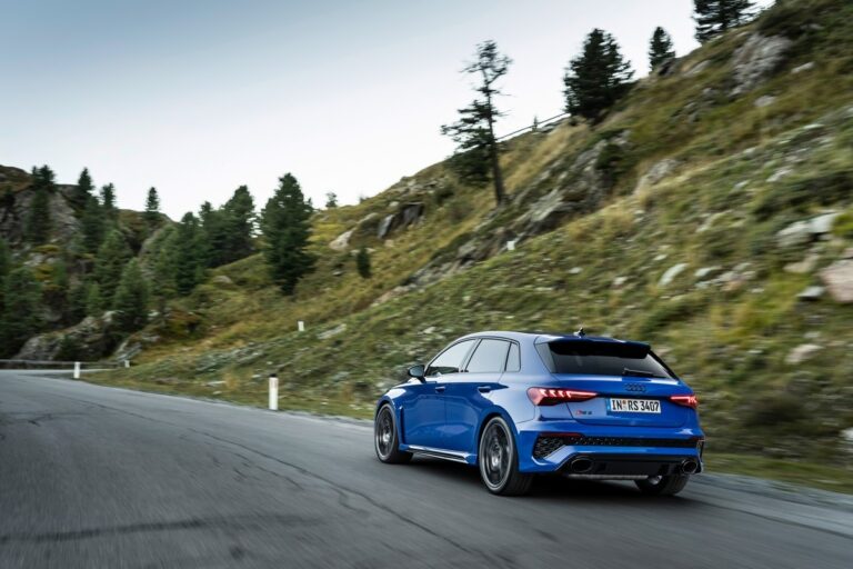 Audi RS3 Performance Edition: immagini