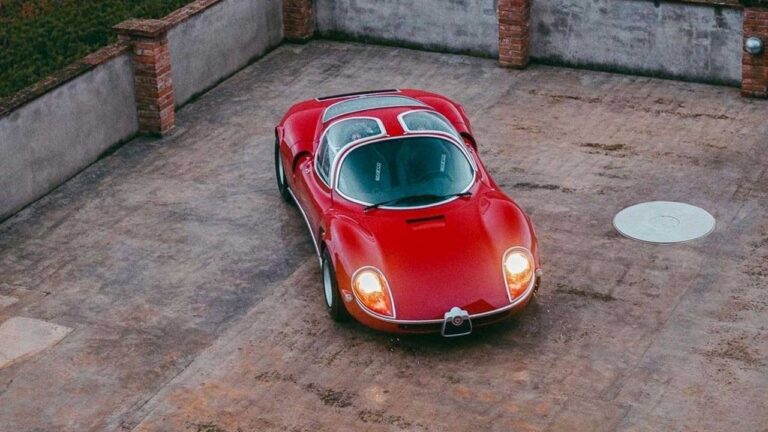 Alfa Romeo 33 Stradale by M.A.T.