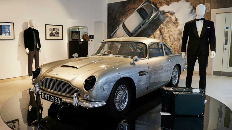 Aston Martin DB5 e le altre auto di Bond
