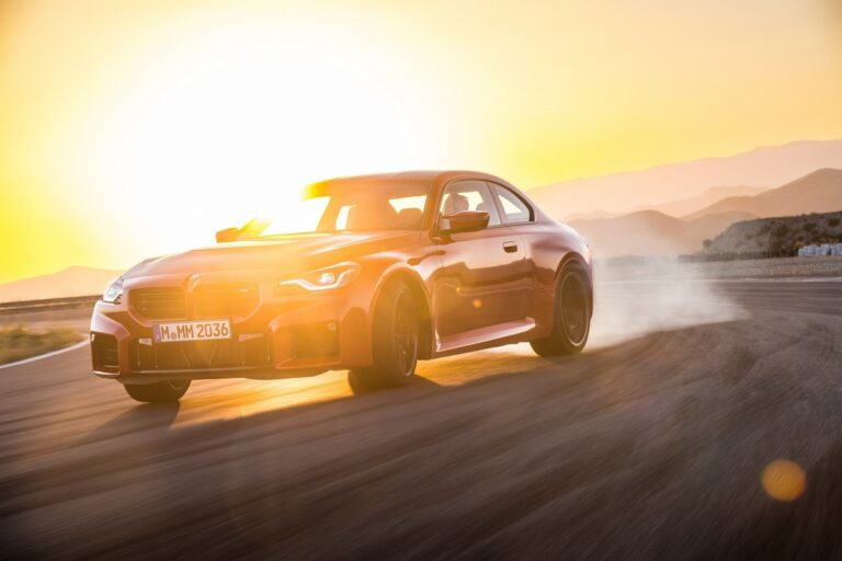 BMW M2: le immagini