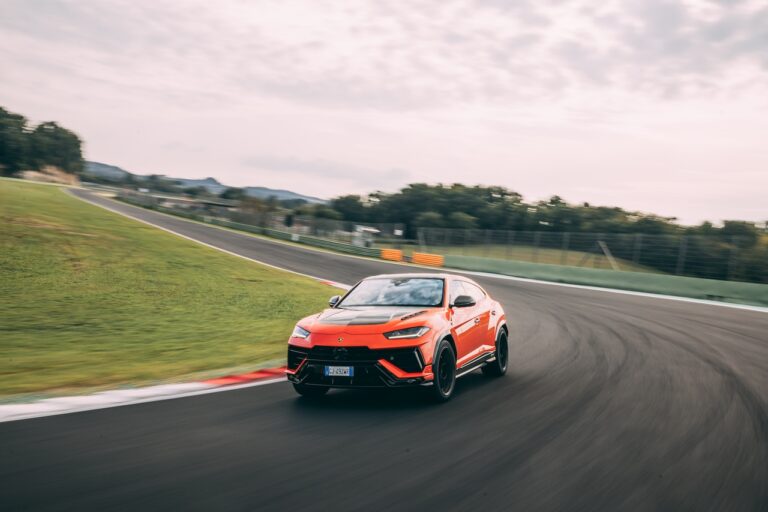 Lamborghini Urus Performante: la prova