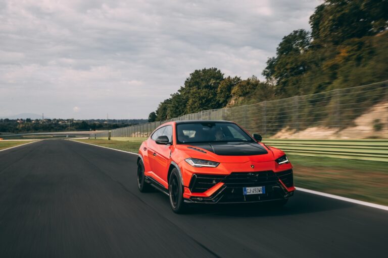 Lamborghini Urus Performante: la prova