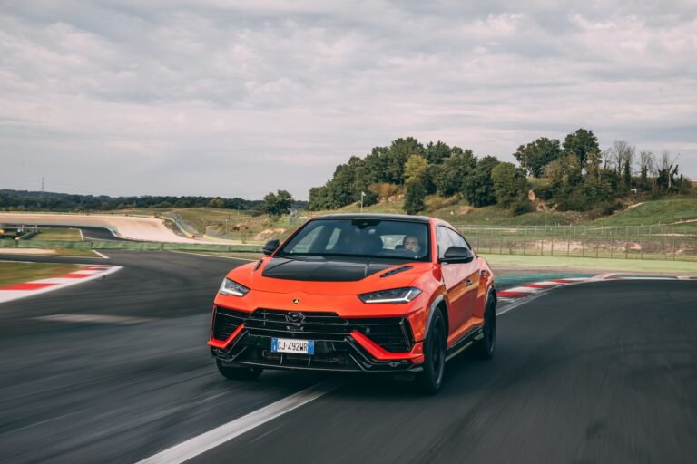 Lamborghini Urus Performante: la prova