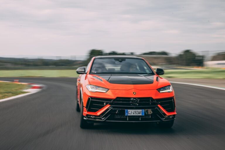 Lamborghini Urus Performante: la prova